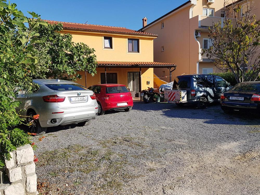 Apartments Damir 2838 Lopar Luaran gambar