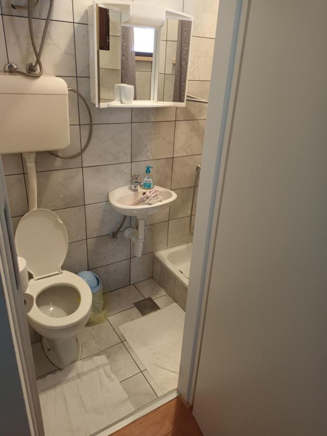 Apartments Damir 2838 Lopar Luaran gambar