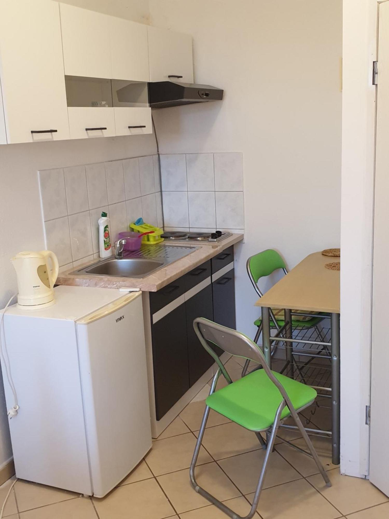 Apartments Damir 2838 Lopar Bilik gambar